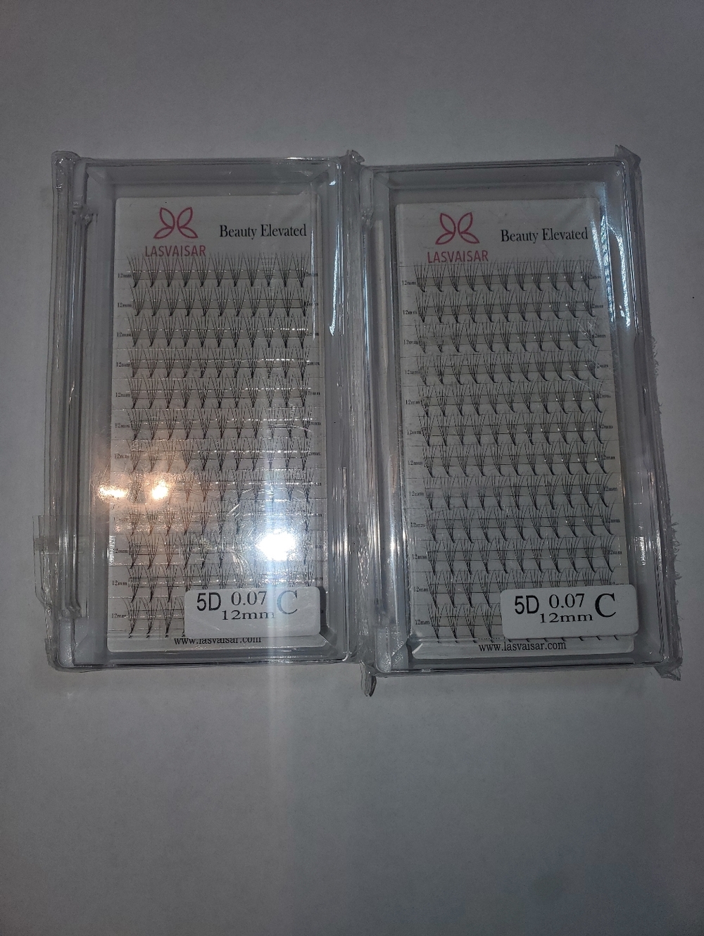 2 LASVAISAR 5D 0.07 C Curl Individual Lash Fans - Black